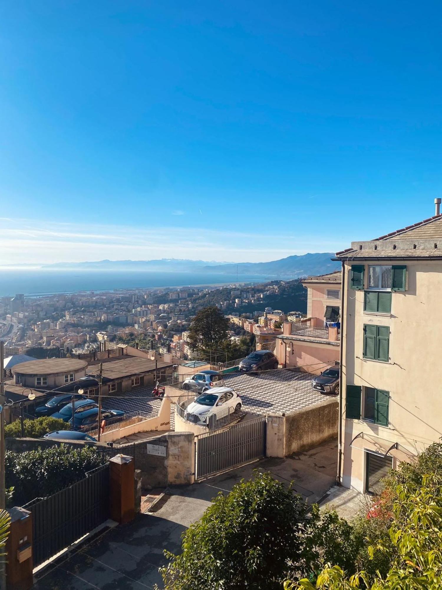 All'Osservatorio Genoa Bagian luar foto